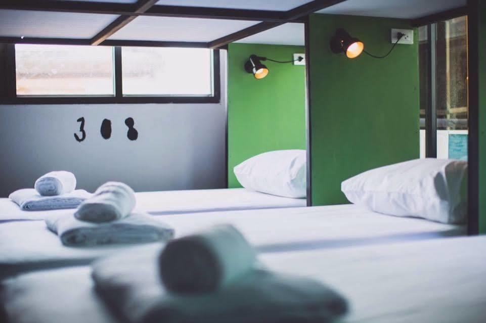 The Virgo Hostel Chiang Mai Exterior photo
